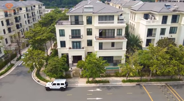 Bên trong siêu biệt thự 500 tỷ 'chỉ để giải trí' ở TP HCM Ben trong sieu biet thu 500 ty 'chi de giai tri' o TP HCM