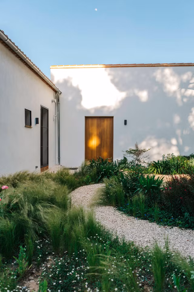 Ngoi nha o Tay Ban Nha nhung mang phong cach Viet-Hinh-11