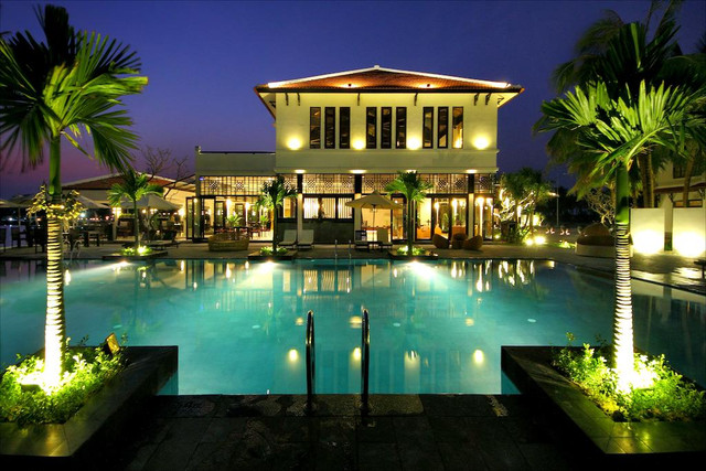 Bên trong Hội An Beach Resort dùng làm khu cách ly Covid-19 Ben trong Hoi An Beach Resort dung lam khu cach ly Covid-19
