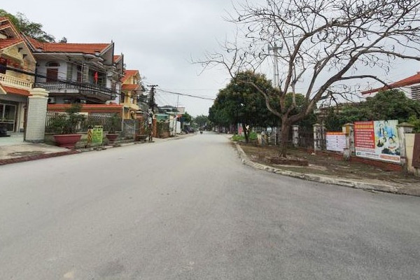 Biệt phủ hoành tráng của gia đình bệnh nhân Covid thứ 17 Nguyễn Hồng Nhung Biet phu hoanh trang cua gia dinh benh nhan Covid thu 17 Nguyen Hong Nhung