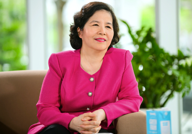 Chân dung 3 ‘nữ tướng’ lọt Top nữ doanh nhân quyền lực Châu Á - Hình 3 Chan dung 3 ‘nu tuong’ lot Top nu doanh nhan quyen luc Chau A-Hinh-3