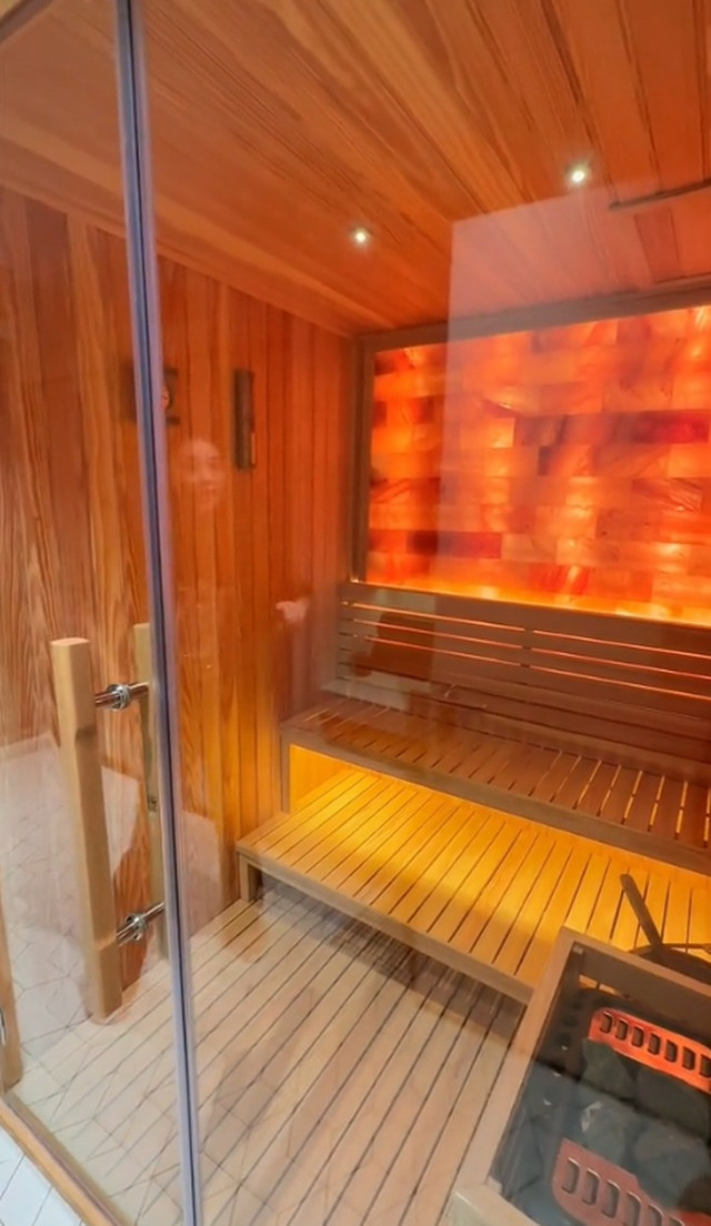 Vao xem co ngoi 7 phong cua Hoa hau Khanh Van-Hinh-10