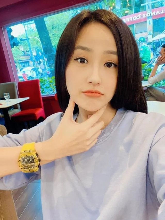 Đại gia ngầm Mai Phương Thúy giàu cỡ nào? - Hình 10 Dai gia ngam Mai Phuong Thuy giau co nao?-Hinh-10