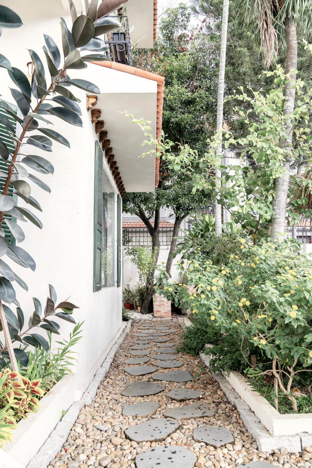 Cận cảnh biệt thự 1.000 m2 đẹp như mơ của ông chủ Beta Cinemas - Hình 13 Can canh biet thu 1.000 m2 dep nhu mo cua ong chu Beta Cinemas-Hinh-13