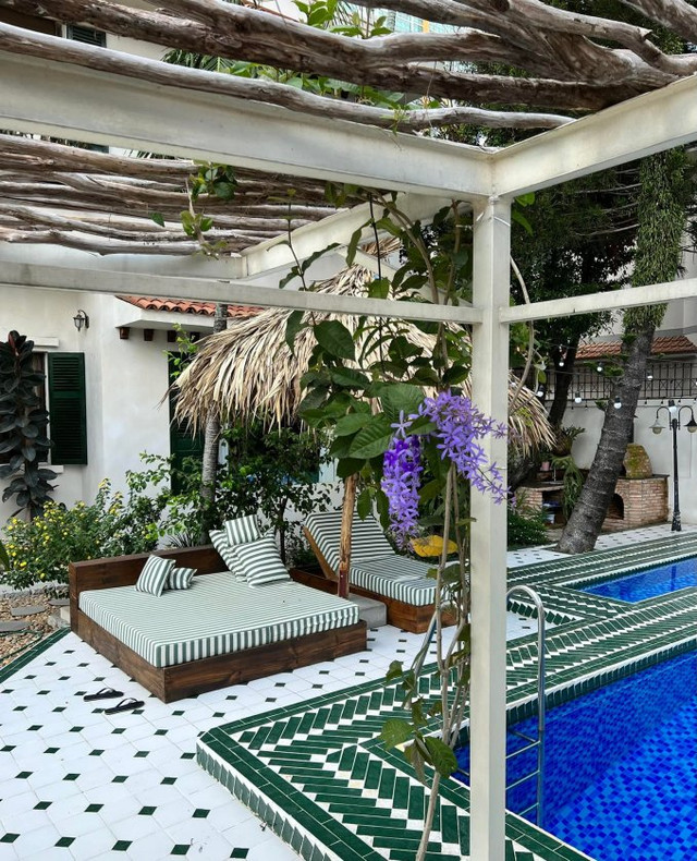 Cận cảnh biệt thự 1.000 m2 đẹp như mơ của ông chủ Beta Cinemas - Hình 14 Can canh biet thu 1.000 m2 dep nhu mo cua ong chu Beta Cinemas-Hinh-14