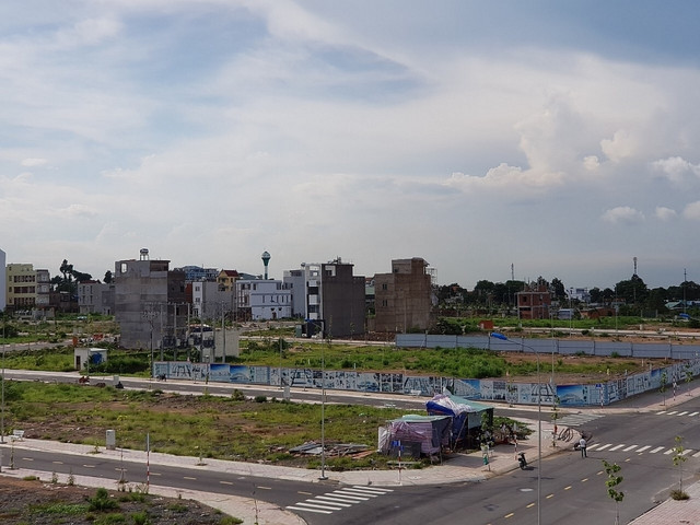 Đại gia đứng sau 17 dự án bất động sản lấn sông ở Bình Dương là ai? Dai gia dung sau 17 du an bat dong san lan song o Binh Duong la ai?