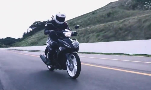 Tò mò xem clip quảng cáo Yamaha Exciter 150 tại Indonesia To mo xem clip quang cao Yamaha Exciter 150 tai Indonesia