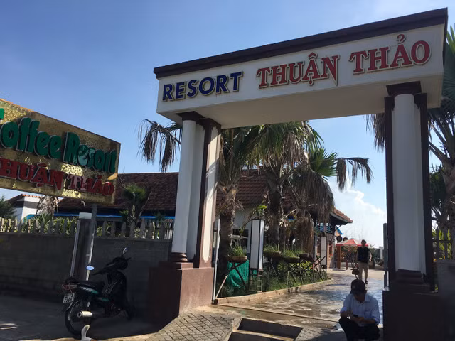 Dai gia Thuan Thao dang 'om' dong no nhu the nao?