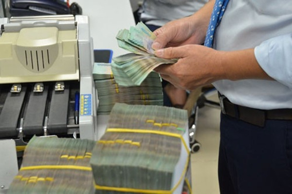 Ngân hàng nào lãi khủng nhất trong 6 tháng đầu năm 2019? Ngan hang nao lai khung nhat trong 6 thang dau nam 2019?