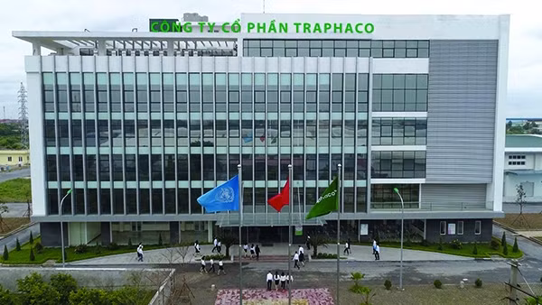 Traphaco: Doanh thu va loi nhuan giam nhung van chia co tuc 40%