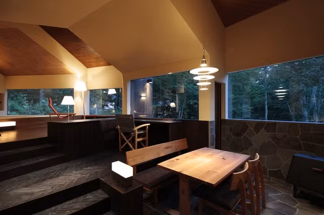 Ngoi nha co the xoay don nang mat troi sieu an tuong-Hinh-8