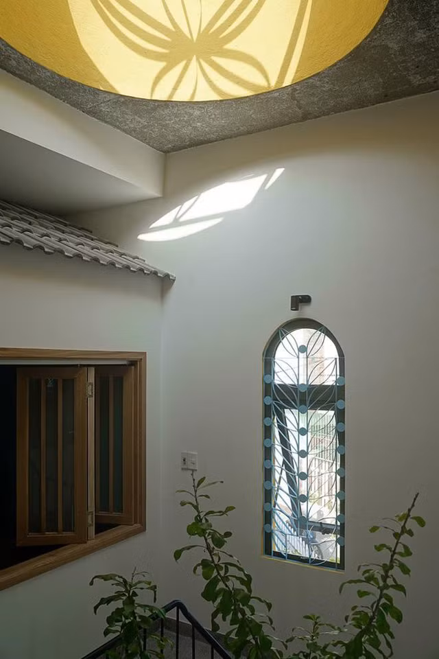 Nha Viet theo phong thuy kieu hoa cuc dep long lanh-Hinh-4