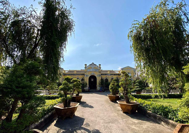 Bên trong căn nhà cổ độc đáo bậc nhất miền Tây - Hình 2 Ben trong can nha co doc dao bac nhat mien Tay-Hinh-2