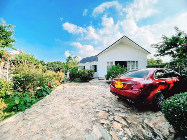 Can canh nha vuon 900 m2 dep nhu cong vien cua Do Duy Nam-Hinh-4