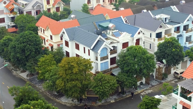 Căn biệt thự toàn gỗ quý của đại gia Thanh Hóa Can biet thu toan go quy cua dai gia Thanh Hoa