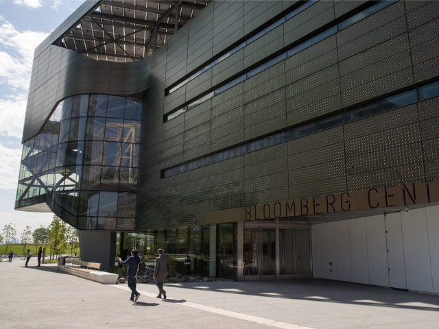 Tỷ phú Bloomberg chi tiêu xa xỉ như thế nào? - Hình 9 Ty phu Bloomberg chi tieu xa xi nhu the nao?-Hinh-9