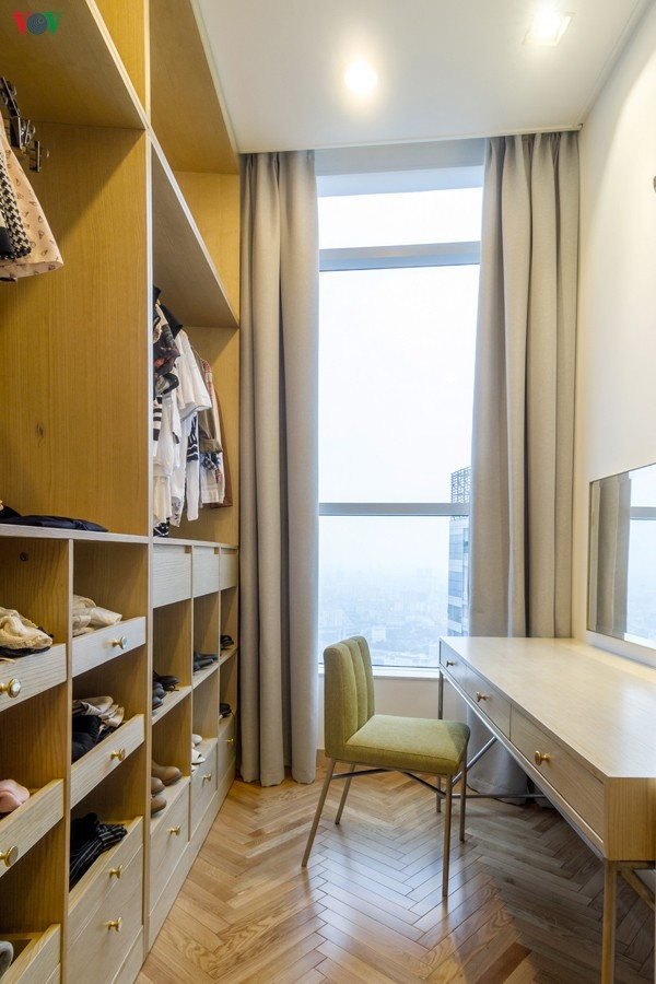 Thiết kế căn hộ penhouse với phong cách đương đại thanh nhã - Hình 11 Thiet ke can ho penhouse voi phong cach duong dai thanh nha-Hinh-11