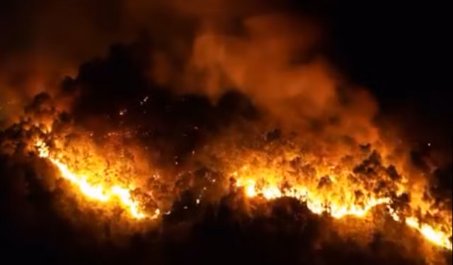 Quan dan oan minh chien dau voi giac lua suot 3 ngay o Ha Tinh