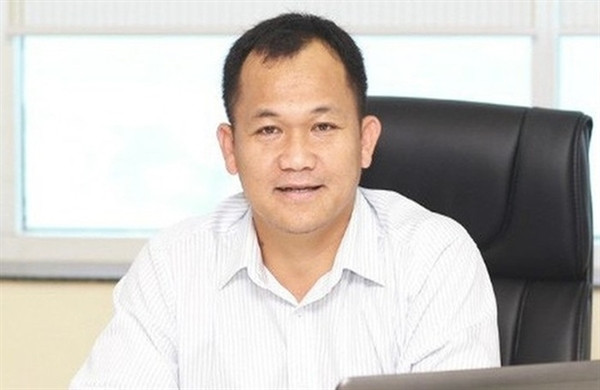 Bật mí về 10 người anh em của bầu Đức: Đại gia ngầm - Hình 2 Bat mi ve 10 nguoi anh em cua bau Duc: Dai gia ngam-Hinh-2