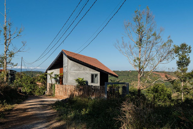 Ngôi nhà trên cao nguyên thiết kế tuyệt đỉnh, có view như mơ - Hình 2 Ngoi nha tren cao nguyen thiet ke tuyet dinh, co view nhu mo-Hinh-2