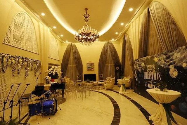 Gặp các nàng hậu U50 với loạt biệt thự trị giá trăm tỷ - Hình 8 Gap cac nang hau U50 voi loat biet thu tri gia tram ty-Hinh-8