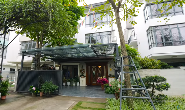 Bên trong biệt thự song lập 36 tỷ của đại gia Hà Nội Ben trong biet thu song lap 36 ty cua dai gia Ha Noi