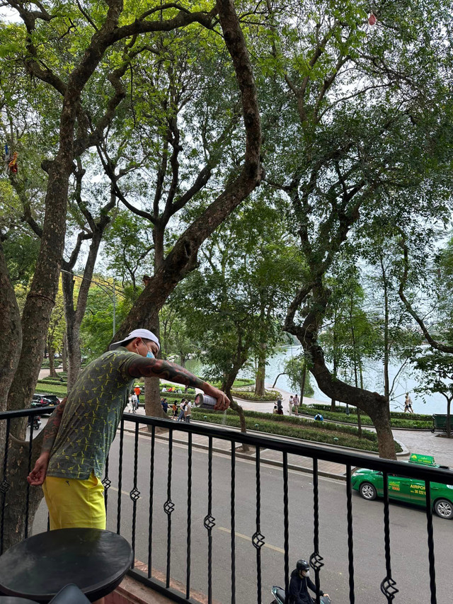 Điều đặc biệt trong căn nhà trăm tỷ giữa phố cổ của Tuấn Hưng - Hình 8 Dieu dac biet trong can nha tram ty giua pho co cua Tuan Hung-Hinh-8