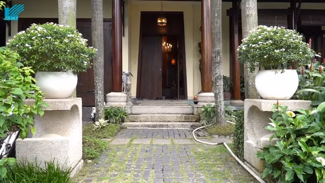 Vo chong Ha Kieu Anh so huu biet thu 400 ty chuan “vua chua”-Hinh-4