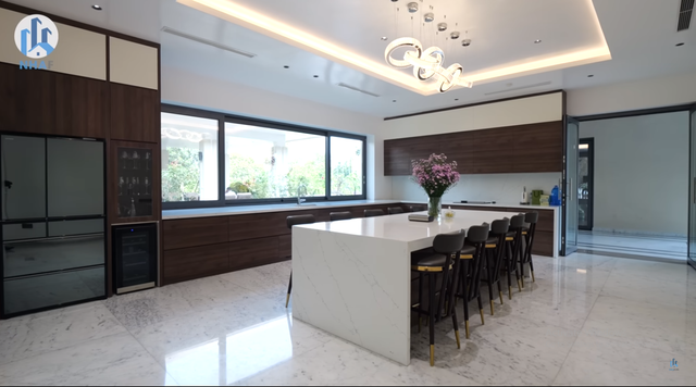 Ngây ngất biệt phủ rộng “thẳng cánh cò bay” đẹp ngang resort - Hình 10 Ngay ngat biet phu rong “thang canh co bay” dep ngang resort-Hinh-10