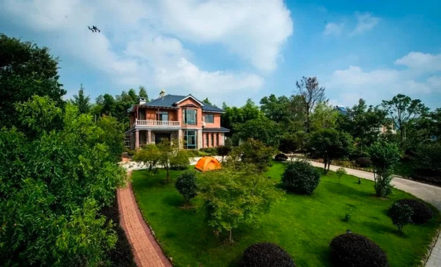 “Bỏ phố về quê”, cô gái xây lâu đài như chốn tiên cảnh - Hình 3 “Bo pho ve que”, co gai xay lau dai nhu chon tien canh-Hinh-3