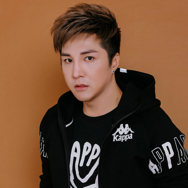 Lâm Chấn Khang sở hữu cơ ngơi rộng lớn như nào? Lam Chan Khang so huu co ngoi rong lon nhu nao?