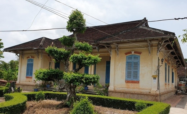 Tham quan ngôi nhà cổ có một không hai ở Tây đô - Hình 3 Tham quan ngoi nha co co mot khong hai o Tay do-Hinh-3
