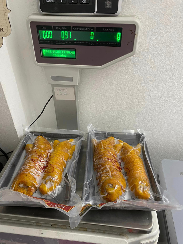 Chân gà Đông Tảo tiền triệu đắt khách mùa World Cup có thể từ gà bệnh, chết - Hình 8 Chan ga Dong Tao tien trieu dat khach mua World Cup co the tu ga benh, chet-Hinh-8