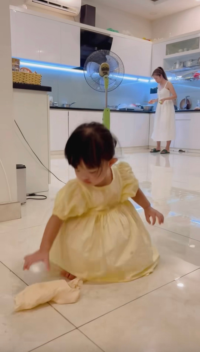 Đông Nhi - Ông Cao Thắng sở hữu biệt thự hoành tráng như nào? - Hình 4 Dong Nhi - Ong Cao Thang so huu biet thu hoanh trang nhu nao?-Hinh-4