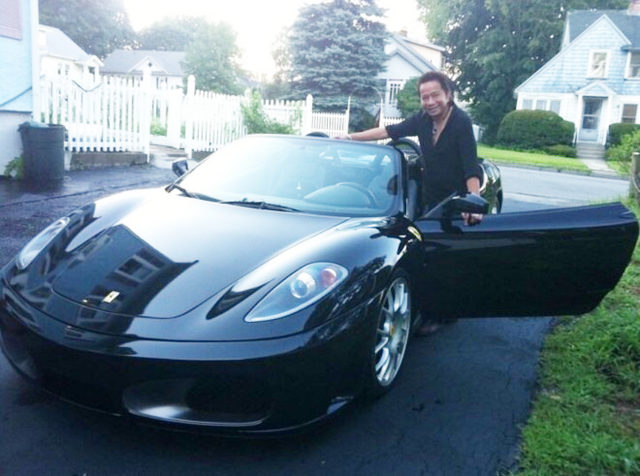 Danh hài Bảo Chung sở hữu khối tài sản đáng ngưỡng mộ - Hình 4 Danh hai Bao Chung so huu khoi tai san dang nguong mo-Hinh-4