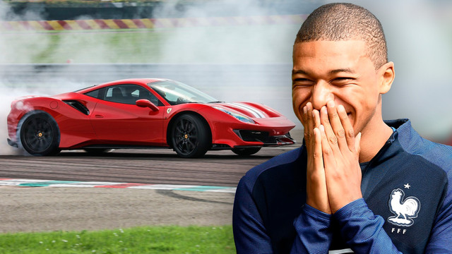 Tiền đạo của đội tuyển Pháp Kylian Mbappe nhận lương 30 tỷ mỗi tuần - Hình 11 Tien dao cua doi tuyen Phap Kylian Mbappe nhan luong 30 ty moi tuan-Hinh-11