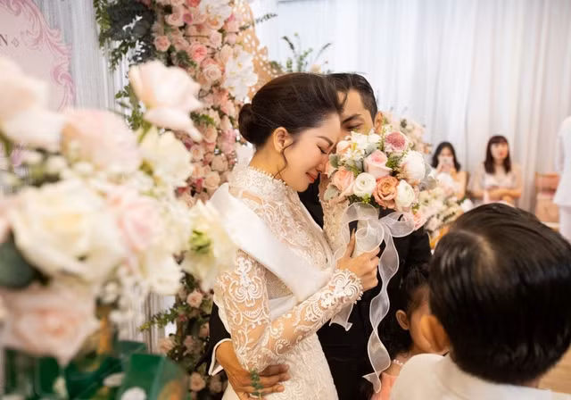 Soi khoi tai san do so cua Khanh Thi - Phan Hien sau hon le-Hinh-7