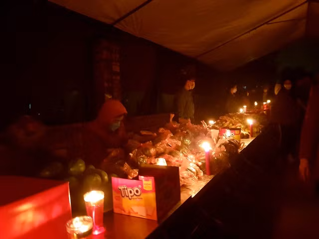 Diem lai nhung phien cho Tet doc la nhat cua nguoi Viet-Hinh-2