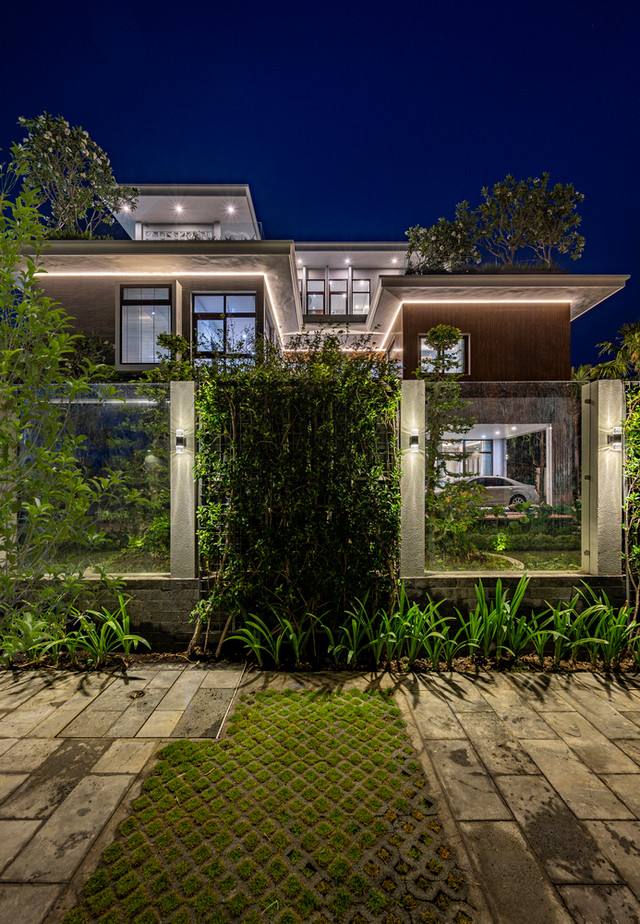 Tận mục biệt thự miệt vườn miền Tây đầy cây xanh - Hình 8 Tan muc biet thu miet vuon mien Tay day cay xanh-Hinh-8