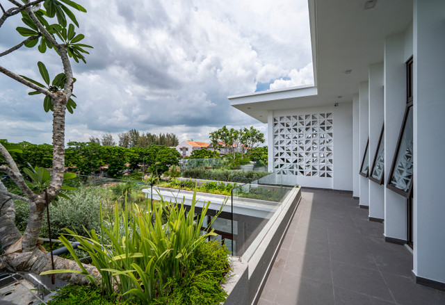 Tận mục biệt thự miệt vườn miền Tây đầy cây xanh - Hình 3 Tan muc biet thu miet vuon mien Tay day cay xanh-Hinh-3