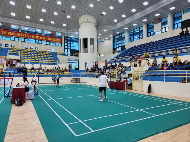 Khai mac Giai Cau long toan quoc Bao Thanh tra lan thu XIX-Hinh-12