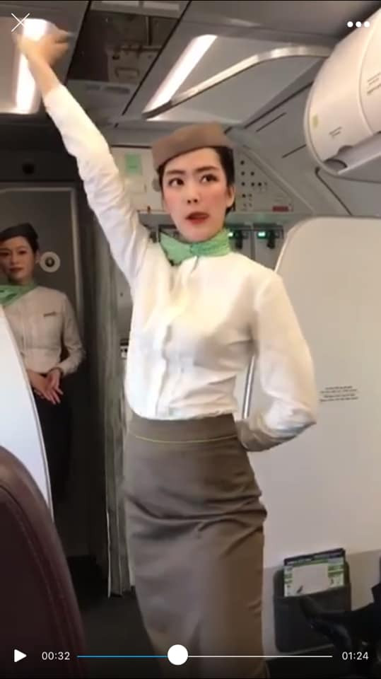Tiếp viên Bamboo Airways nhảy múa trên chuyến bay đầu tiên Tiep vien Bamboo Airways nhay mua tren chuyen bay dau tien