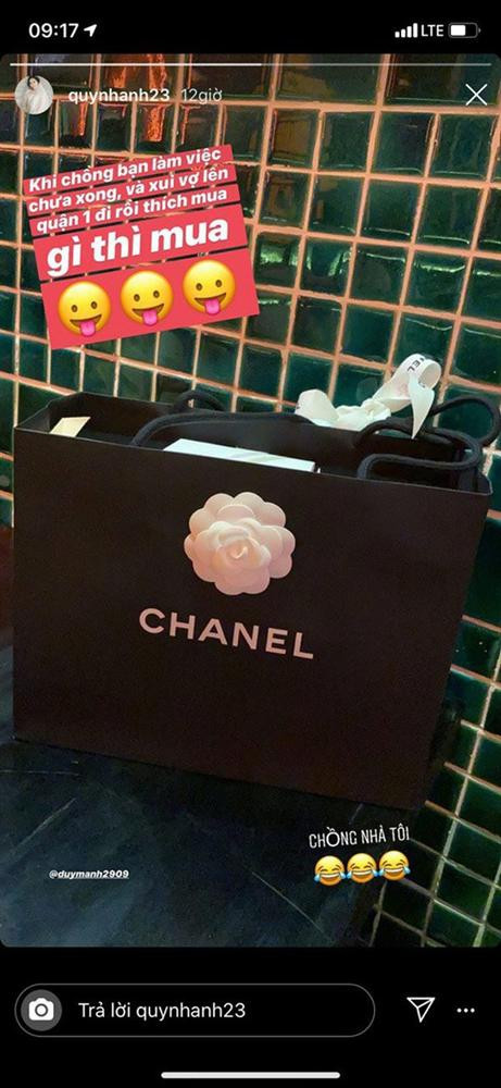 Bộ sưu tập hàng hiệu đắt đỏ của hotgirl vợ Duy Mạnh - Hình 4 Bo suu tap hang hieu dat do cua hotgirl vo Duy Manh-Hinh-4
