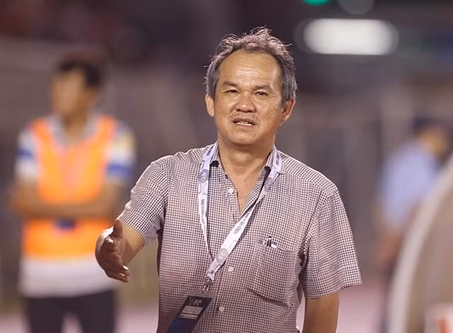 Nhung dai gia co nghin ty nhung thich xai do re