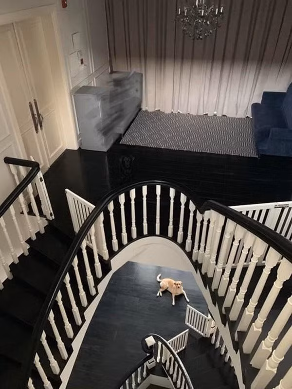 Can canh ben trong biet thu trang tinh cua Tang Thanh Ha-Hinh-5