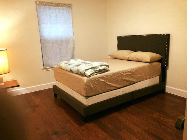 Hé lộ biệt thự của Hồng Ngọc tại Mỹ: Xa hoa như cổ tích - Hình 3 He lo biet thu cua Hong Ngoc tai My: Xa hoa nhu co tich-Hinh-3