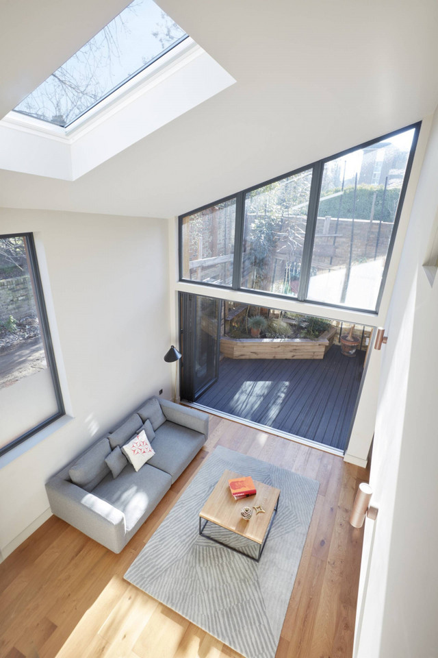 Ngôi nhà thiết kế mái hình học độc đáo hút người xem - Hình 6 Ngoi nha thiet ke mai hinh hoc doc dao hut nguoi xem-Hinh-6