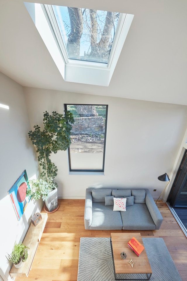 Ngôi nhà thiết kế mái hình học độc đáo hút người xem - Hình 2 Ngoi nha thiet ke mai hinh hoc doc dao hut nguoi xem-Hinh-2