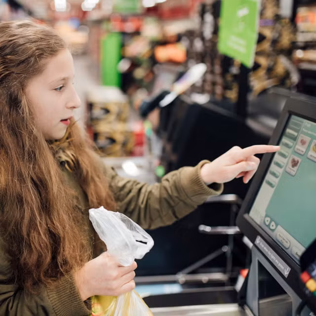 Canh giac voi manh khoe rut can hau bao khach hang cua cac sieu thi-Hinh-9