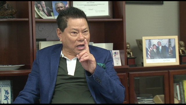 Chân dung tỷ phú gốc Việt có 80 cô bồ cùng khối tài sản đồ sộ - Hình 4 Chan dung ty phu goc Viet co 80 co bo cung khoi tai san do so-Hinh-4